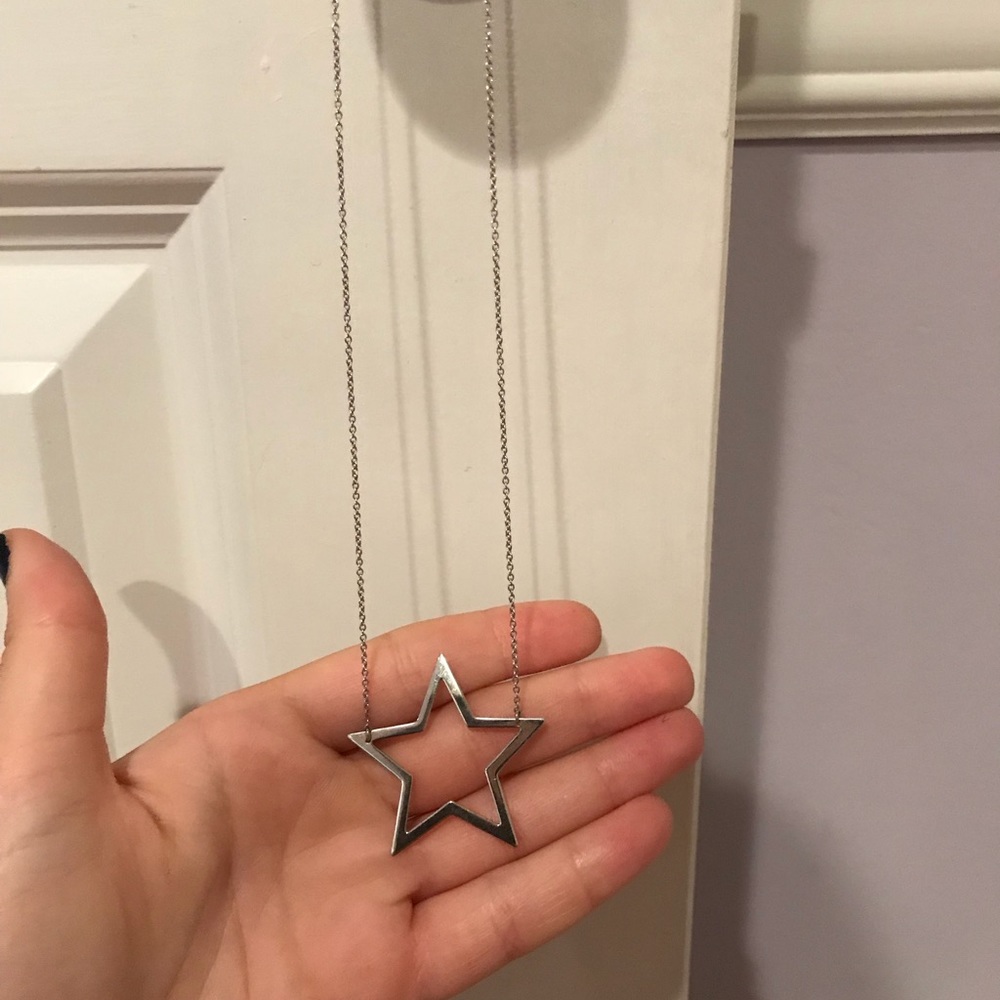 Open star silver necklace